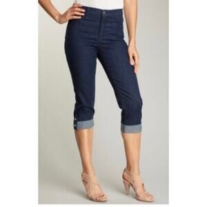 Women’s NYJD cropped jeans size 8